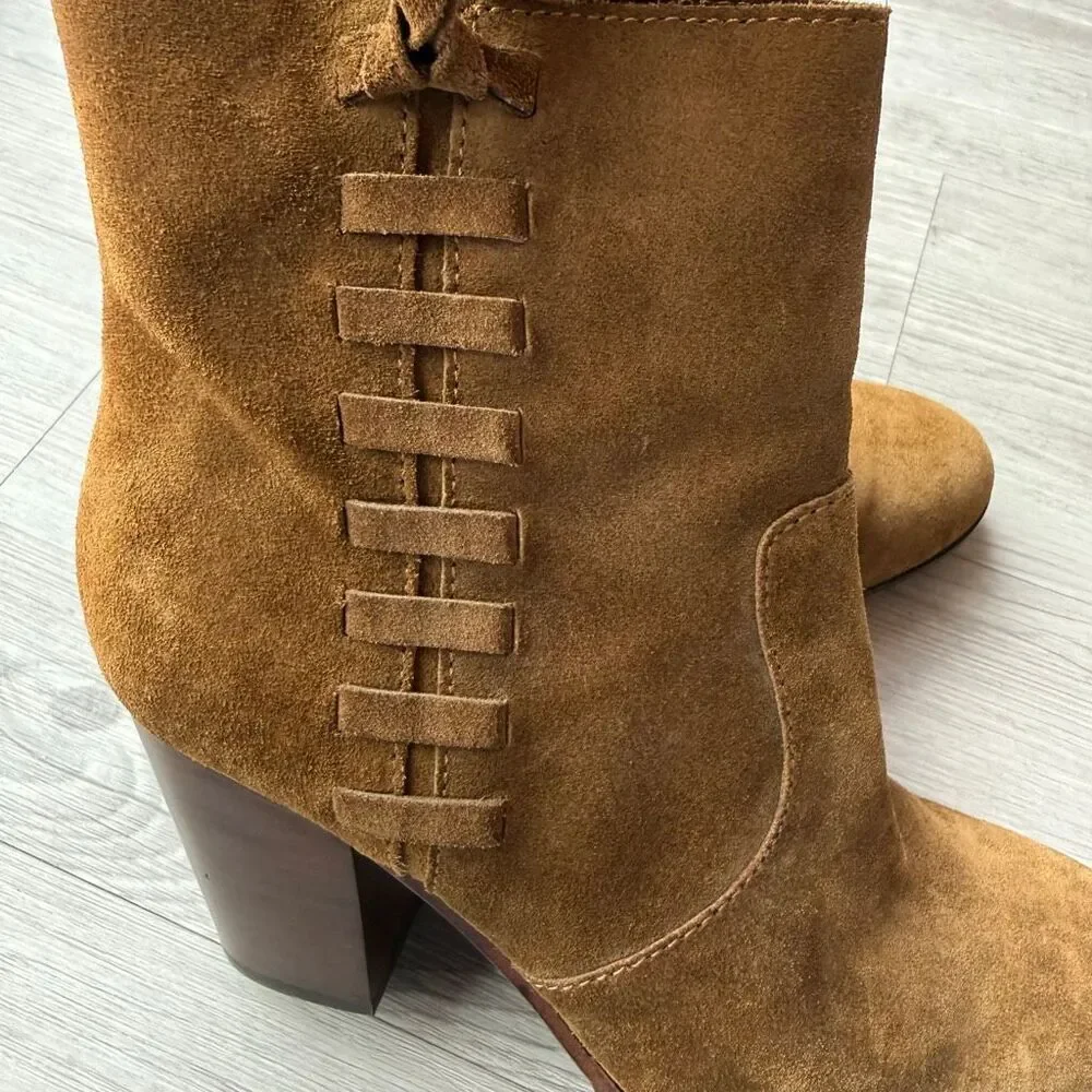 Frye Myra Tassel Boots block heel and side tassels Size 6